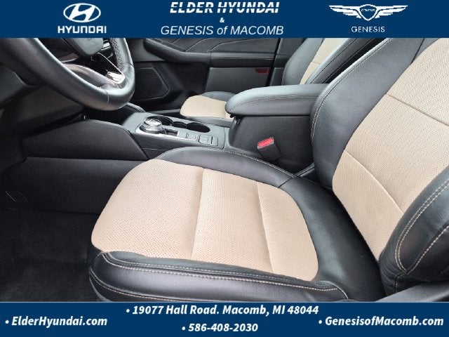 2021 Ford Escape Hybrid Titanium
