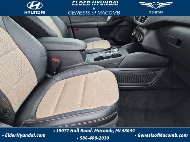 2021 Ford Escape Hybrid Titanium