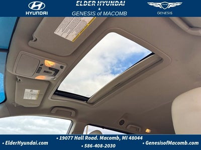 2014 Toyota Sienna XLE 8 Passenger