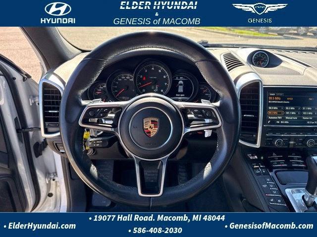 2016 Porsche Cayenne Base