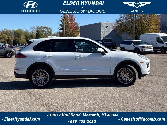 2016 Porsche Cayenne Base