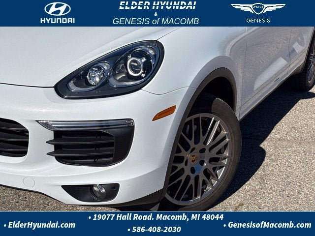 2016 Porsche Cayenne Base